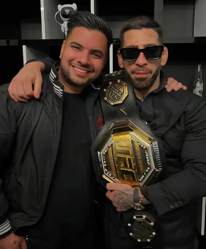 Pako Thawani y Ilia Topuria